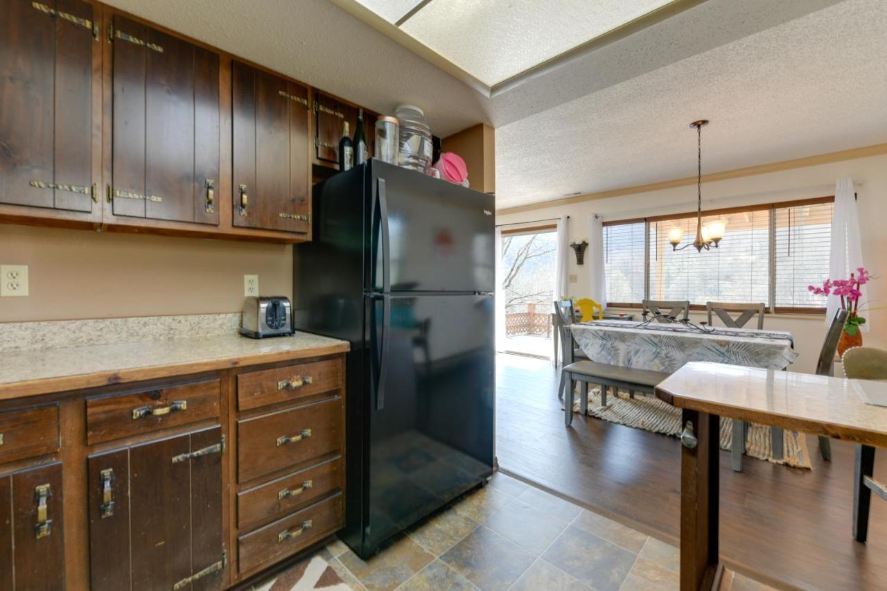 Mountain-View Maggie Valley House With Spacious Deck المظهر الخارجي الصورة